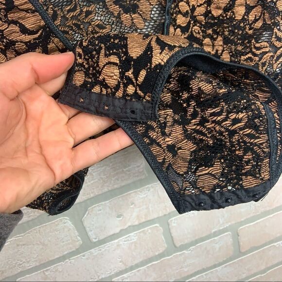 Vtg 80's Natori Black and Gold Lace BodySuit I7 - Picture 5 of 7